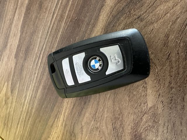 BMW F10 ANAHTAR ÇIKMA ORJİNAL