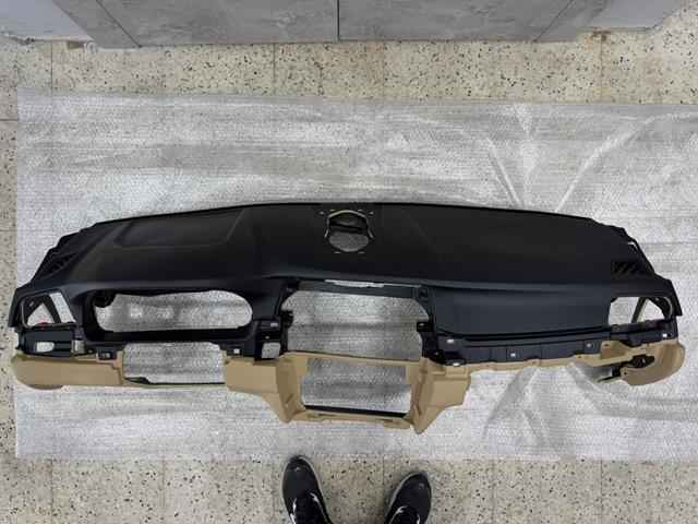 BMW F10 ÇIKMA GÖĞÜS TORPİDO BEJ