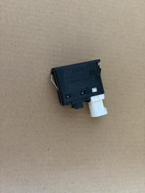 BMW F10 USB GİRİŞİ ÇIKMA ORJİNAL