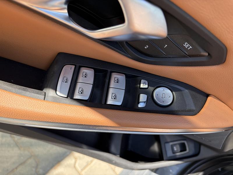 BMW G20 ÇIKMA CAM DÜĞMESİ ORJİNAL
