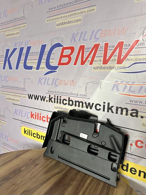 BMW G26 G22 G23 430 420 GÖĞÜS ALT KAPLAMASI