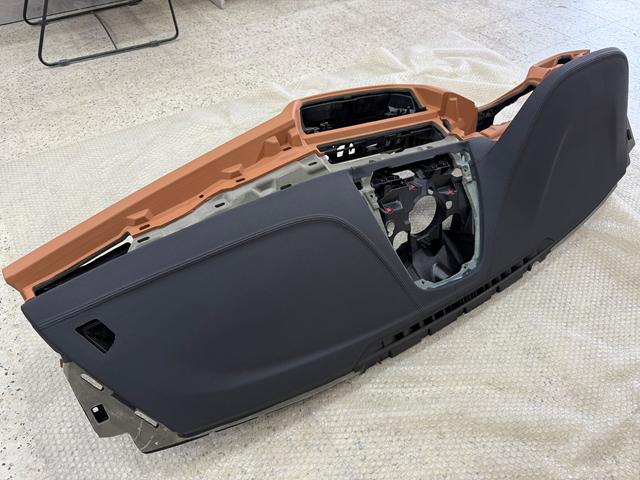 BMW G30 ÇIKMA GÖĞÜS TORPİDO TABA