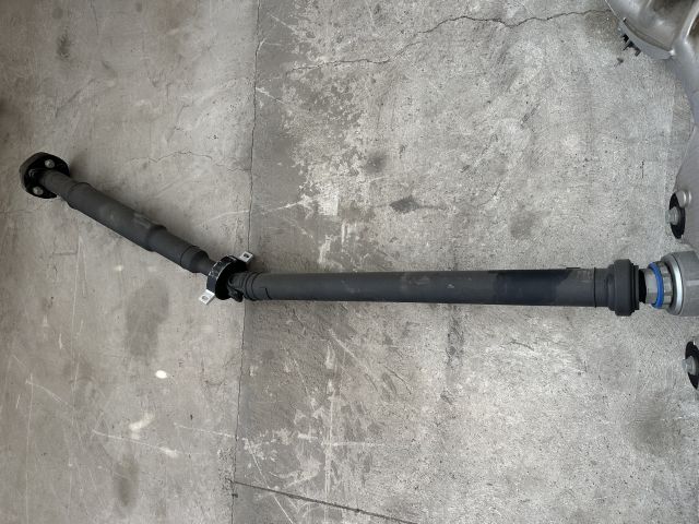 BMW G60 520İ ŞAFT MİLİ ORJİNAL ÇIKMA 33127607158