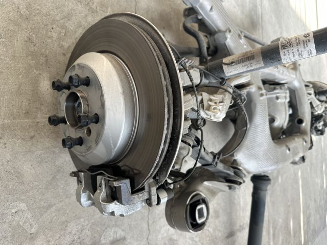 BMW G60 520İ SAĞ ARKA AKS MİLİ 33205A2AF26