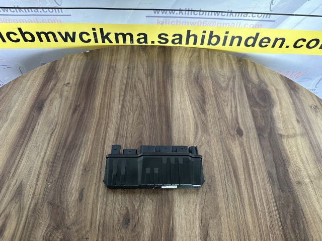 BMW G60 AKIM DAĞITICI KUTUSU ORJİNAL ÇIKMA 5B41D67