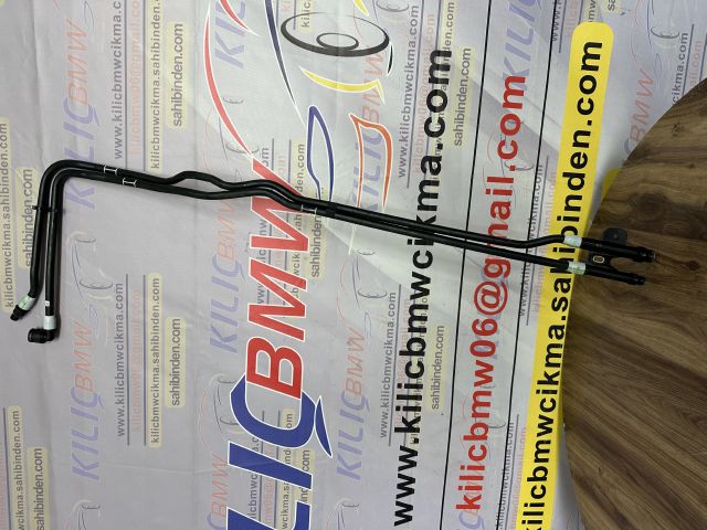BMW G60 AKÜ SU HORTUMU ORJİNAL ÇIKMA 17129885539 17129885547