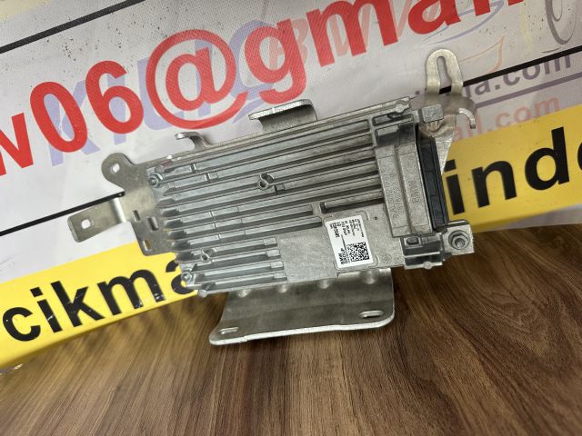 BMW G60 ÇIKMA ECU KONTROL MODULU 5B6C403