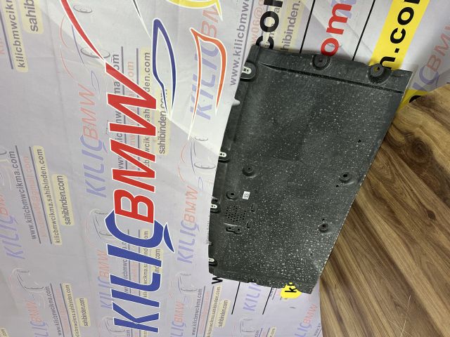 BMW G60 MOTOR ALT MUHAFAZA ORJİNAL 51755A1CC79