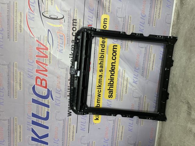 BMW G60 TAVAN PERDE MEKANİZMASI 54105A96A64